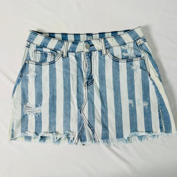 Rewash Blue & White Relaxed Denim Mini Skirt Sz 9/29 - Picture 4 of 6